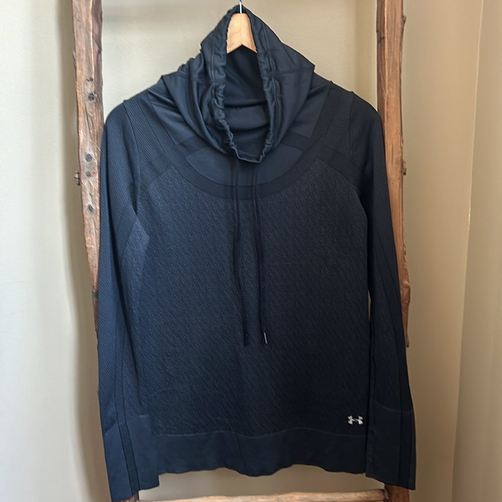 Under Armour Threadborne Seamless Shirt Size Medium Funnel Neck Size Medium